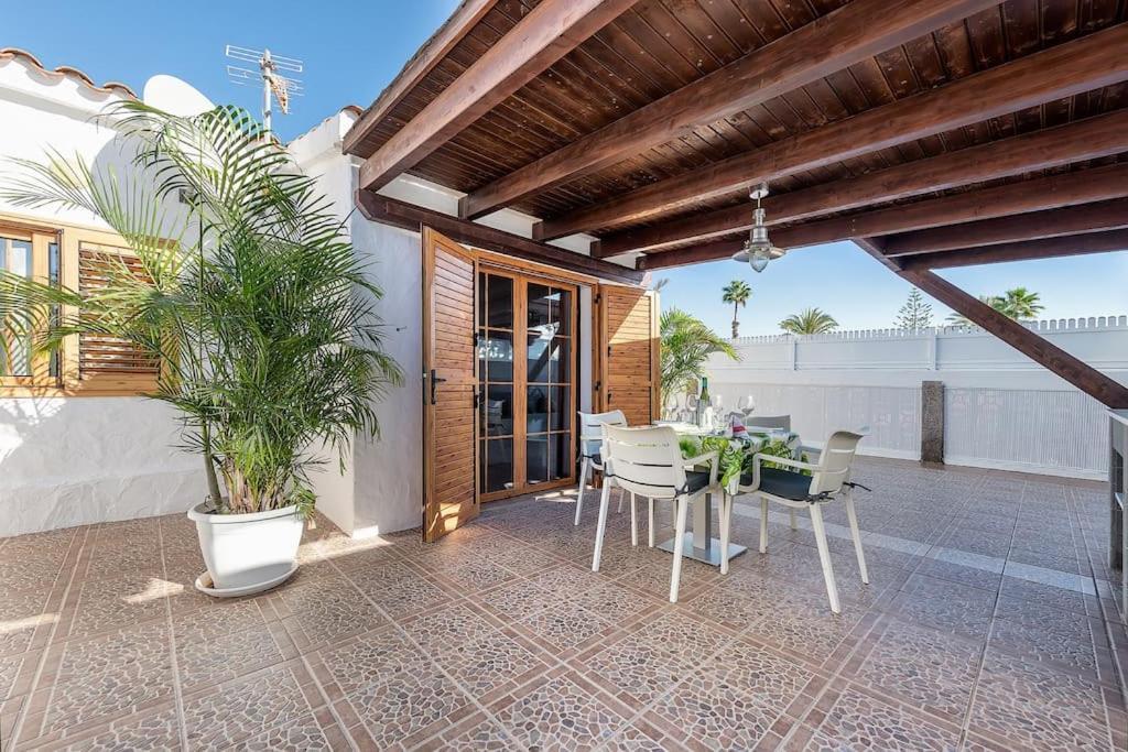 Bungalows Los Arcos 77 San Bartolomé Esterno foto